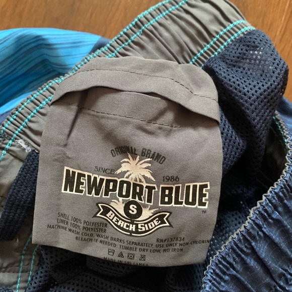 Short - Picture 2 of 2